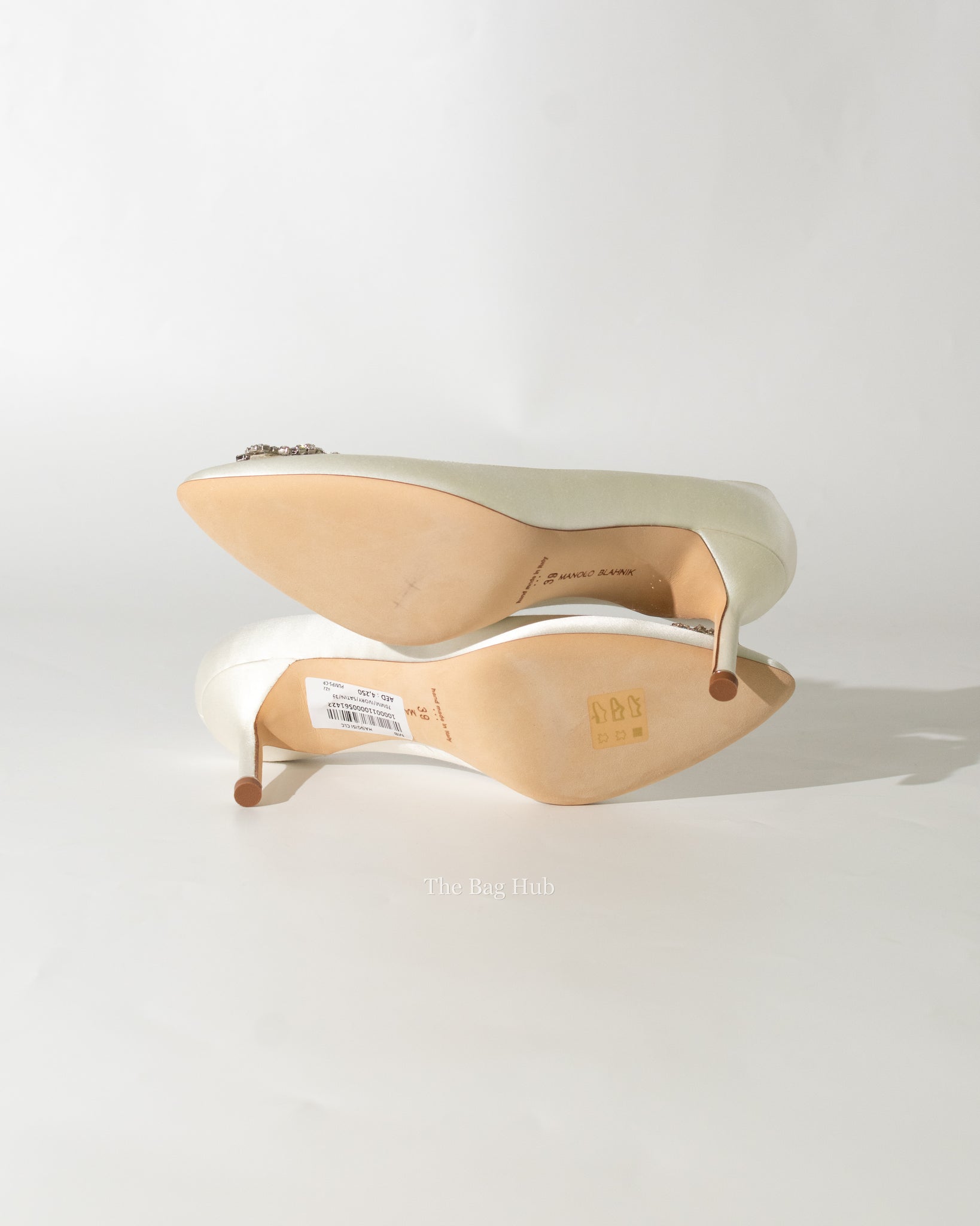 Manolo Blahnik Ivory Satin Hangisi Pumps 70mm Size 39-6