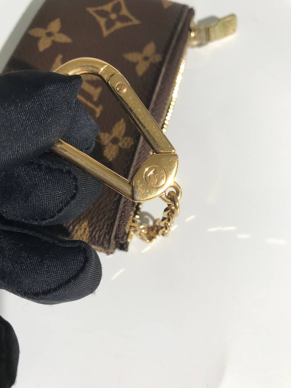 Louis Vuitton Monogram Key Cles-15