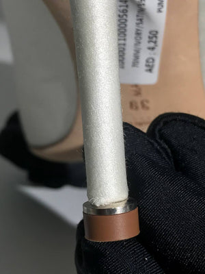 Manolo Blahnik Ivory Satin Hangisi Pumps 70mm Size 39-12
