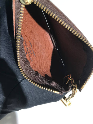 Louis Vuitton Monogram Key Cles-17