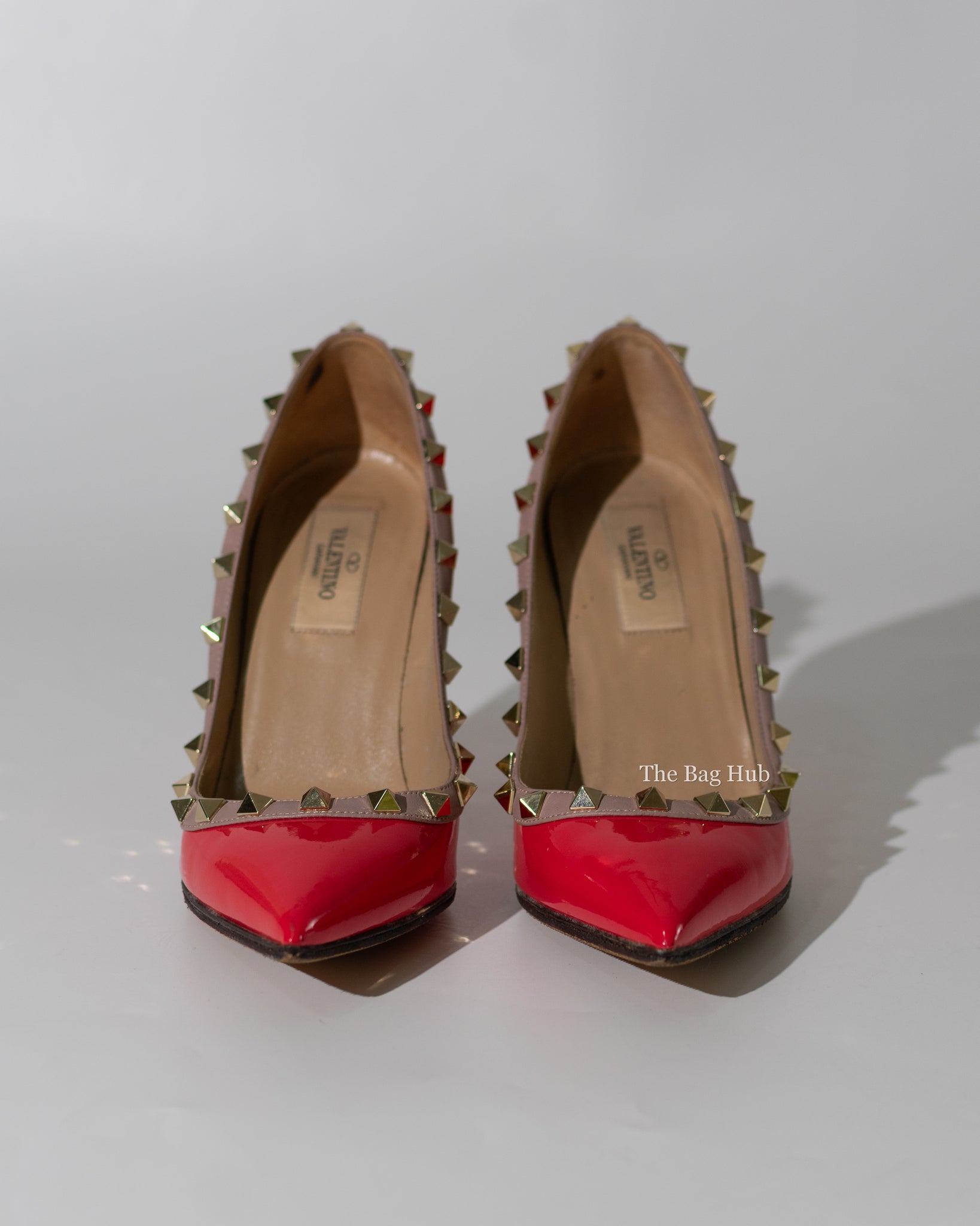 Valentino Garavani Red/Orange Patent Rockstud Heels Size 35.5-3