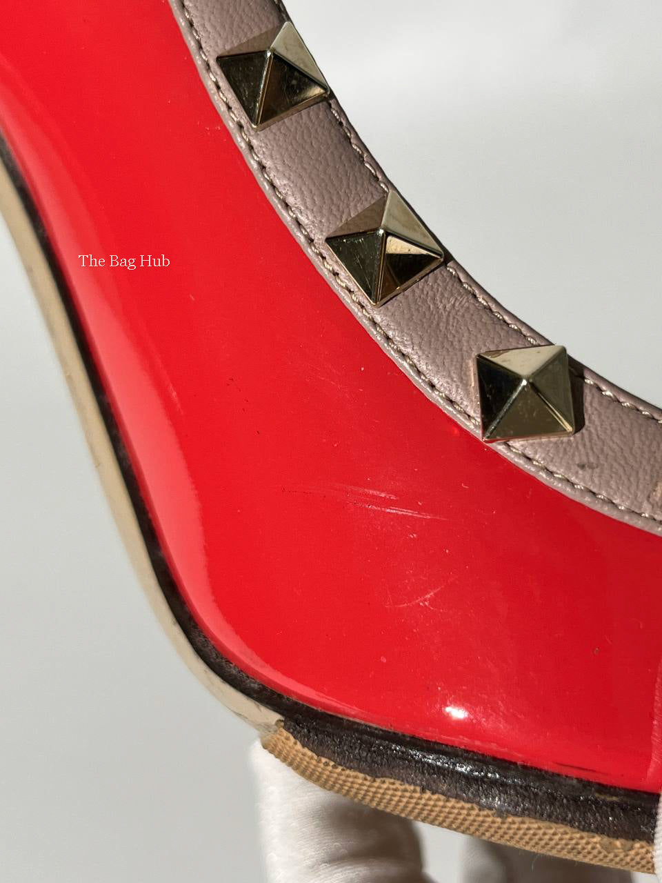 Valentino Garavani Red/Orange Patent Rockstud Heels Size 35.5-10