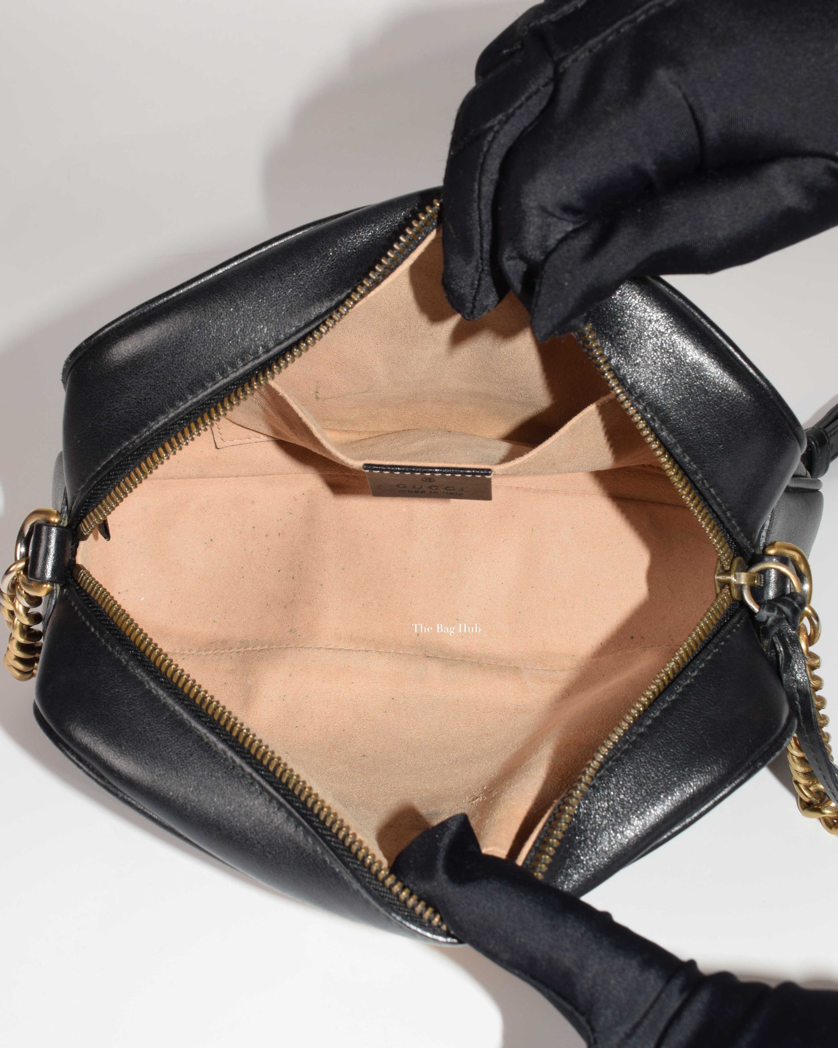 Gucci Black Small Marmont Camera Bag-11
