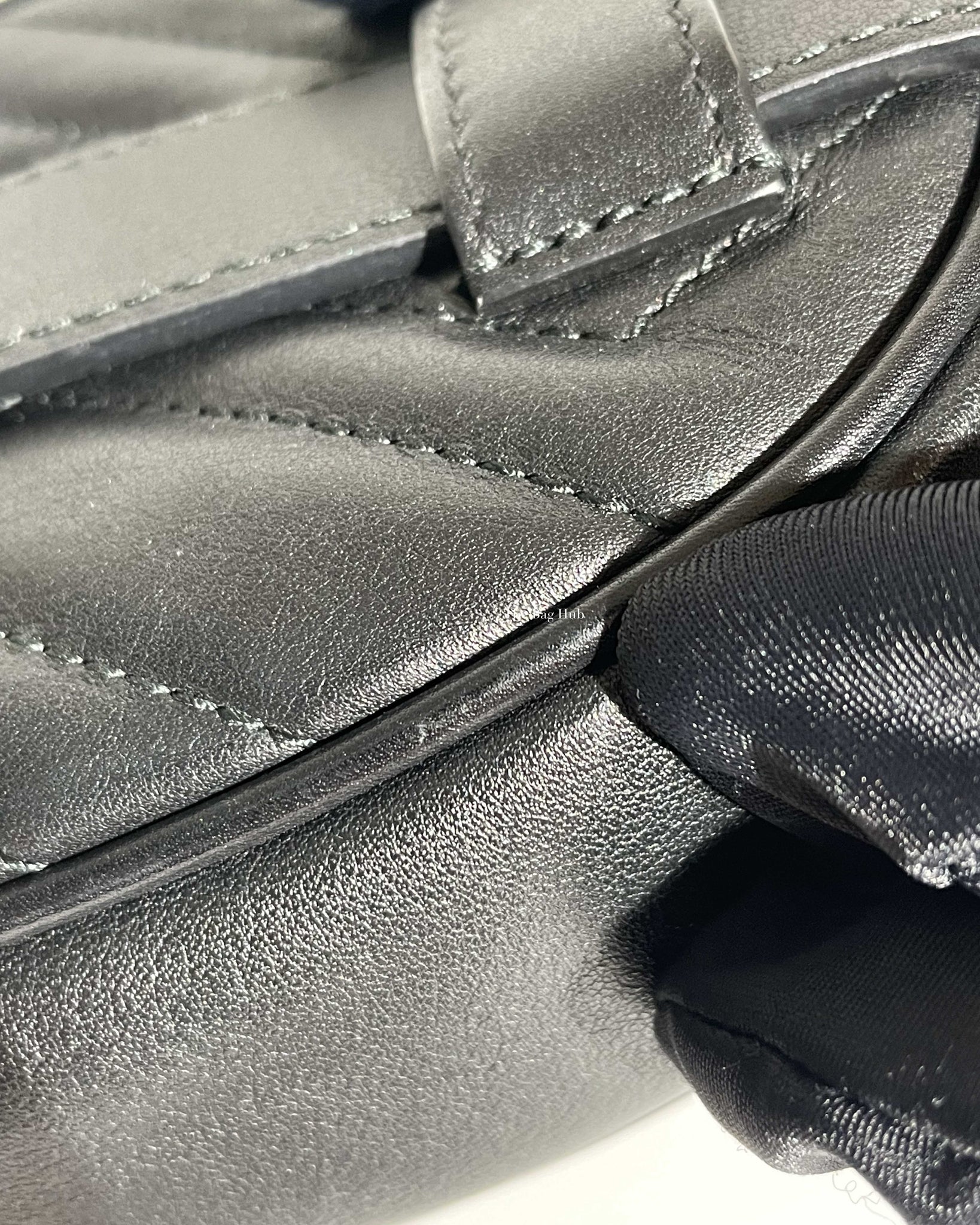 Gucci Black GG Marmont Matelasse Belt Bag-19