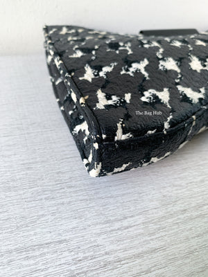 Alexander Mcqueen Black/White Squeeze It Clutch Bag-7