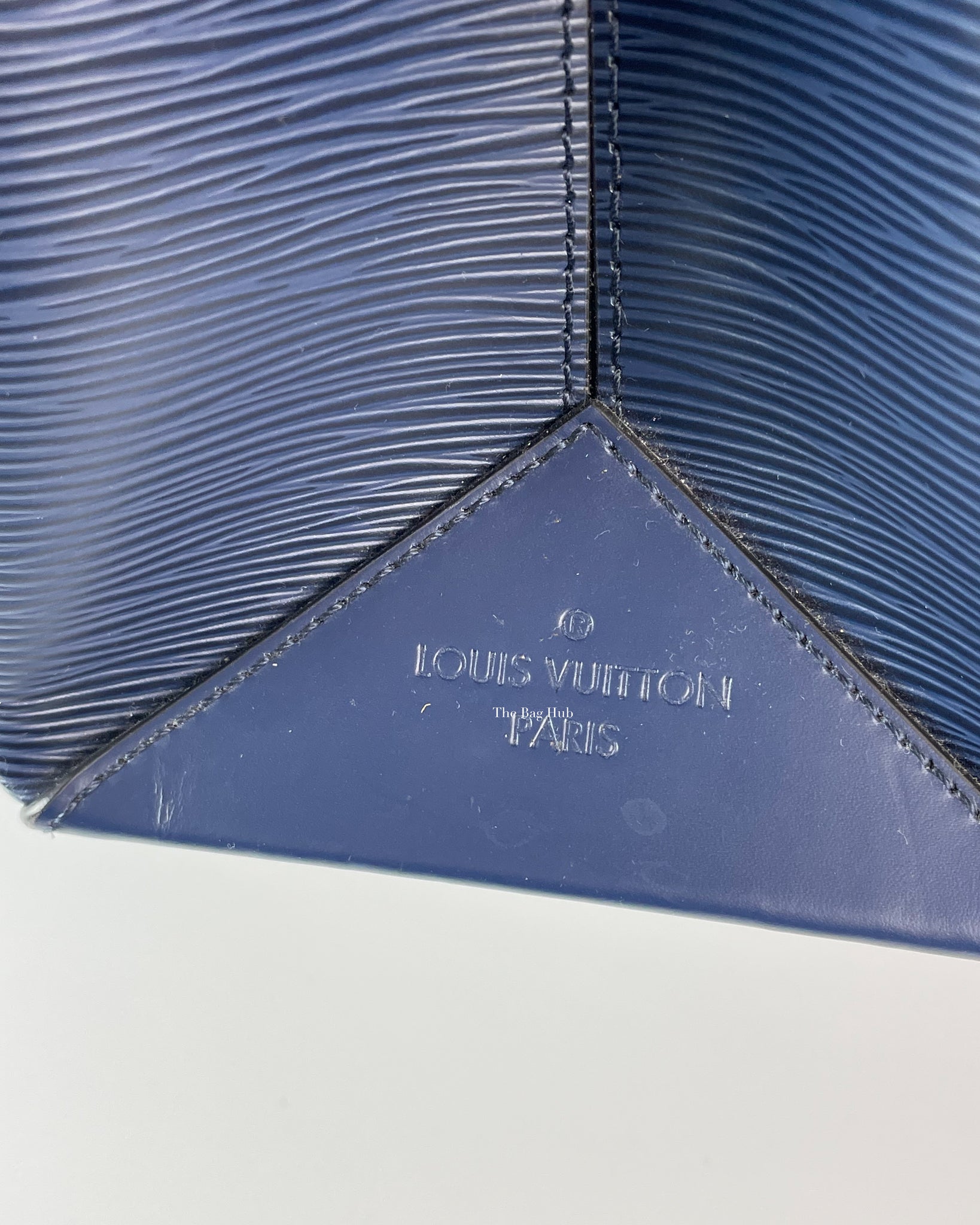 Louis Vuitton Indigo Epi Kleber MM Bag-16