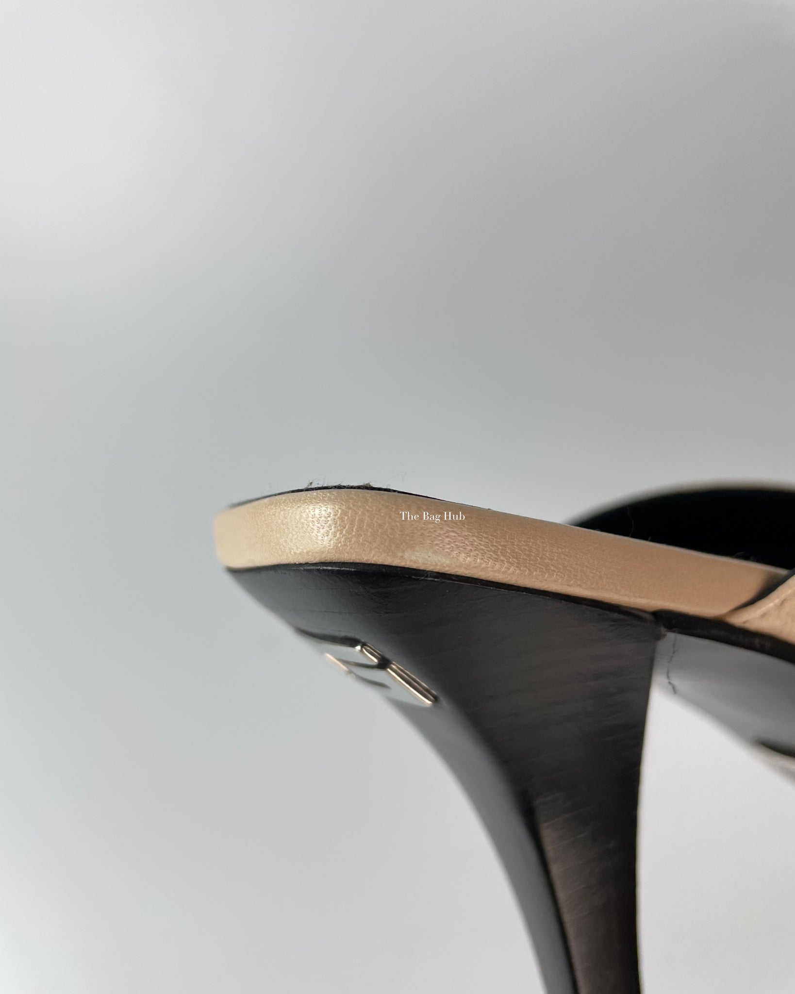 Gucci Nude Mid-Heel Open Toe Pump Sandals Size 36.5-12