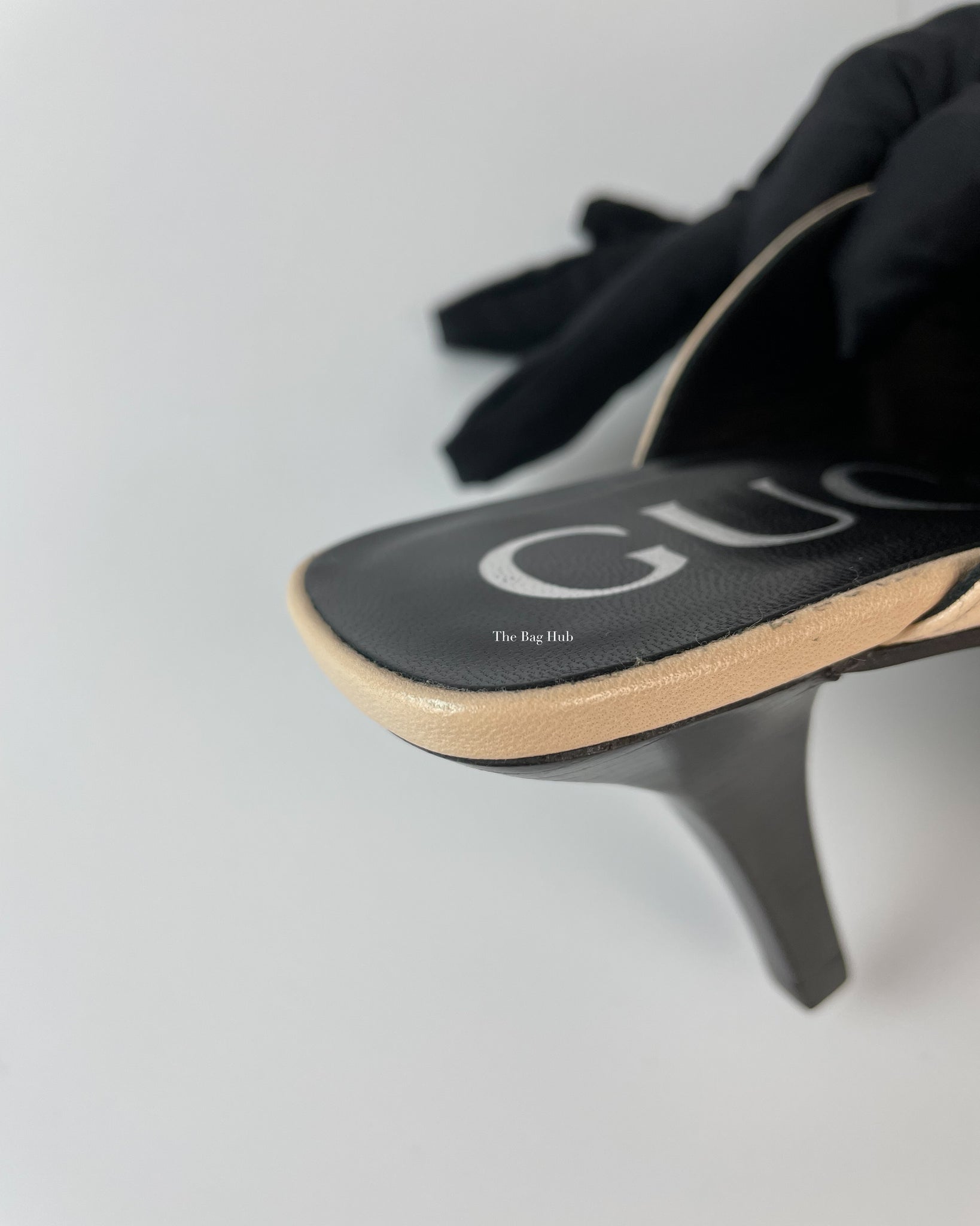Gucci Nude Mid-Heel Open Toe Pump Sandals Size 36.5-16
