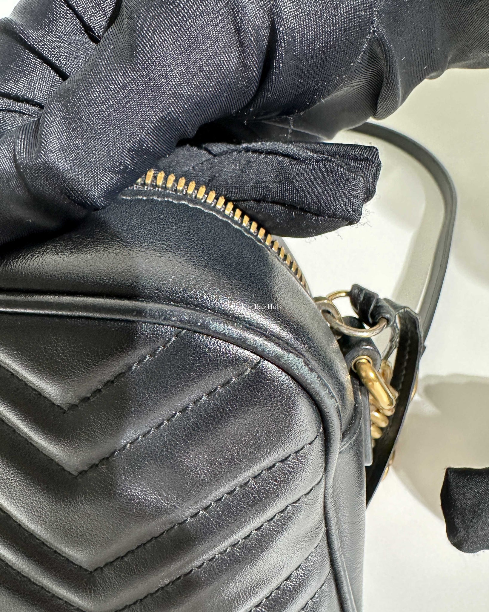 Gucci Black Small Marmont Camera Bag-14
