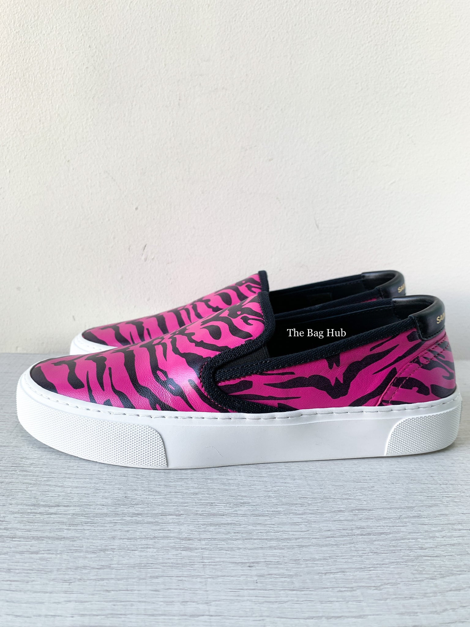 Saint Laurent Nero/Fushia Venice Low Top Slip-On Sneakers Size 40.5-6