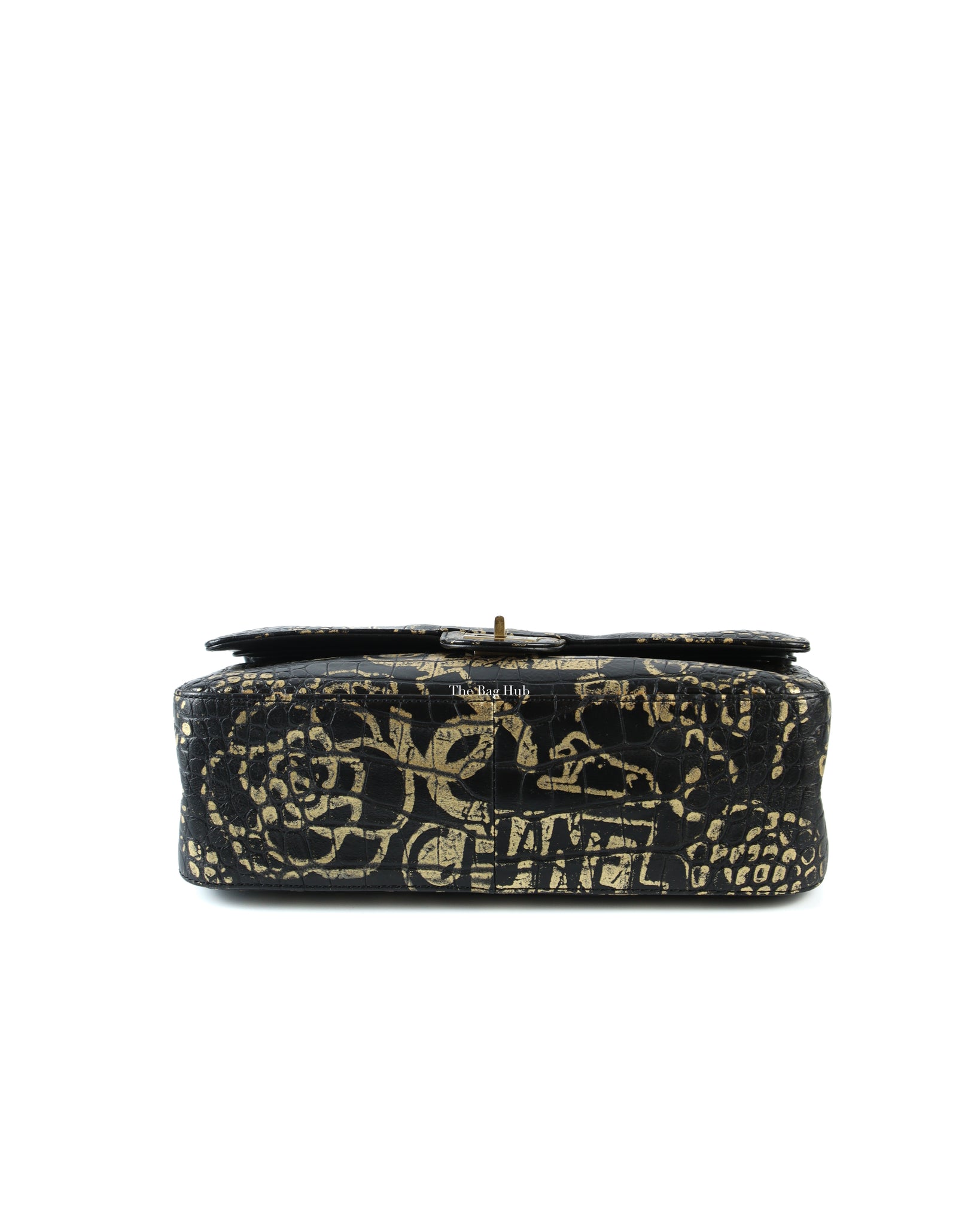Chanel Black/Gold Graffiti Crocodile Embossed Reissue 2.55 226 Flap Bag-6