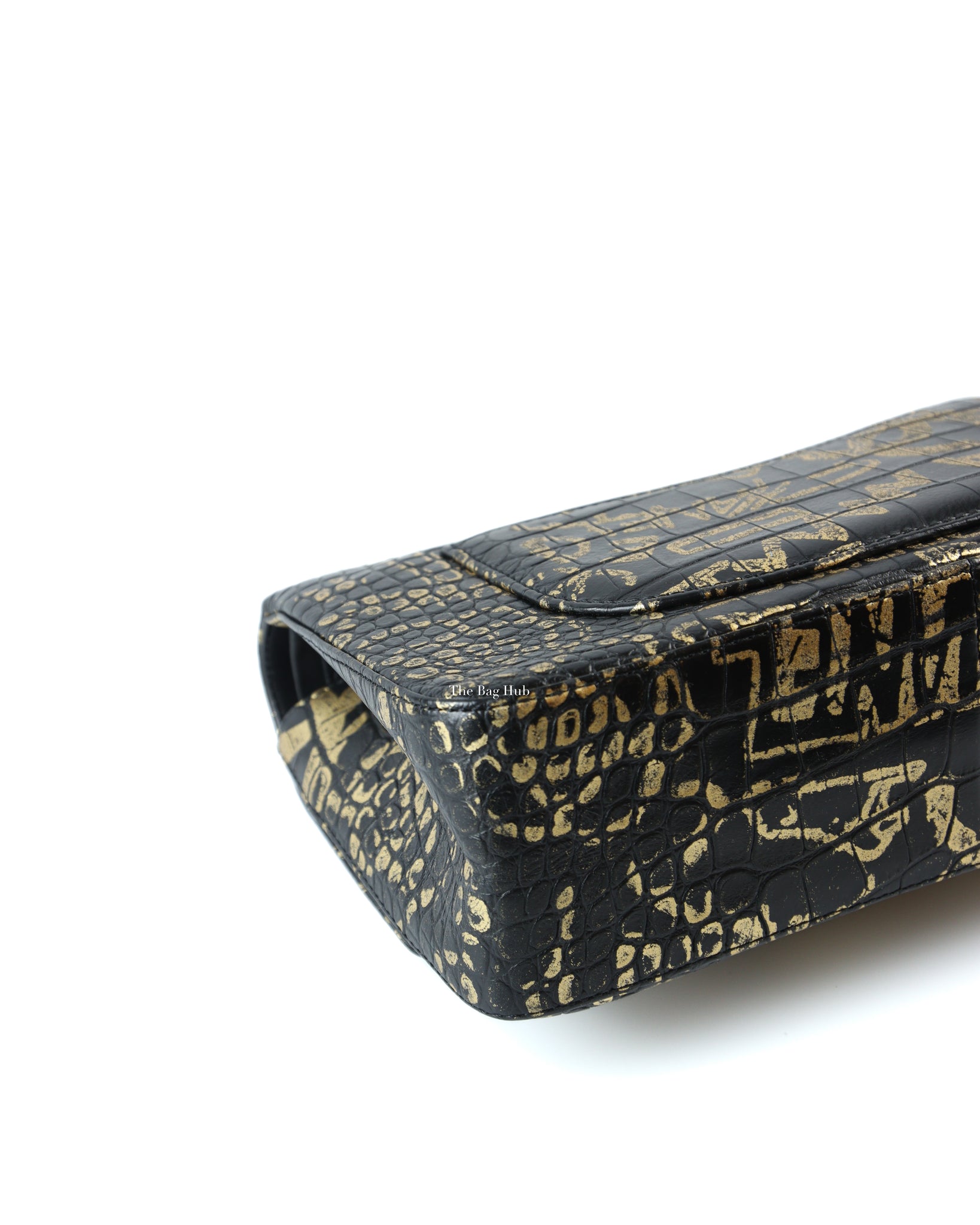 Chanel Black/Gold Graffiti Crocodile Embossed Reissue 2.55 226 Flap Bag-9