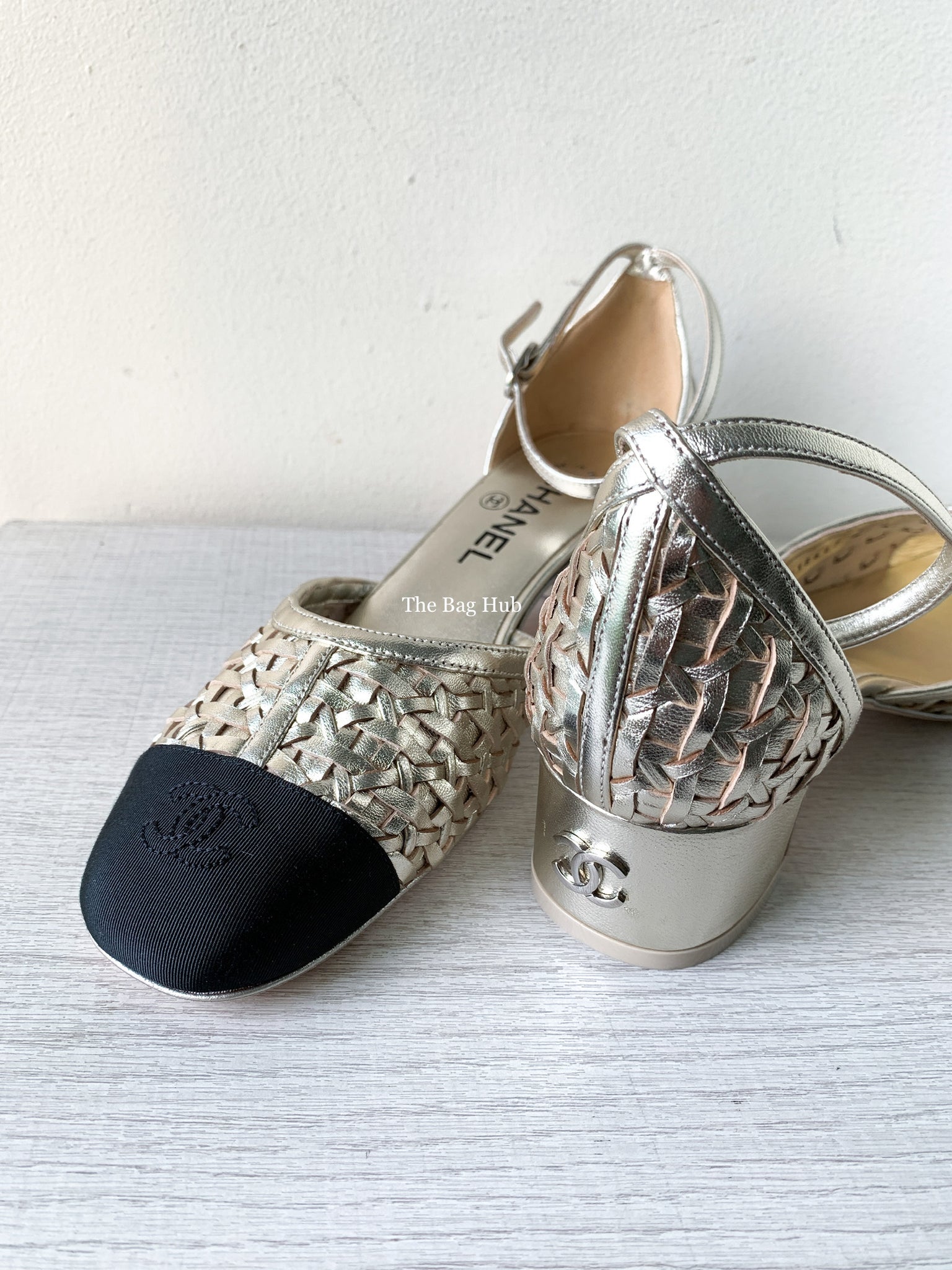 Chanel Light Gold & Balck Braided Laminated Sheepskin Open Shoes Size 38.5-2