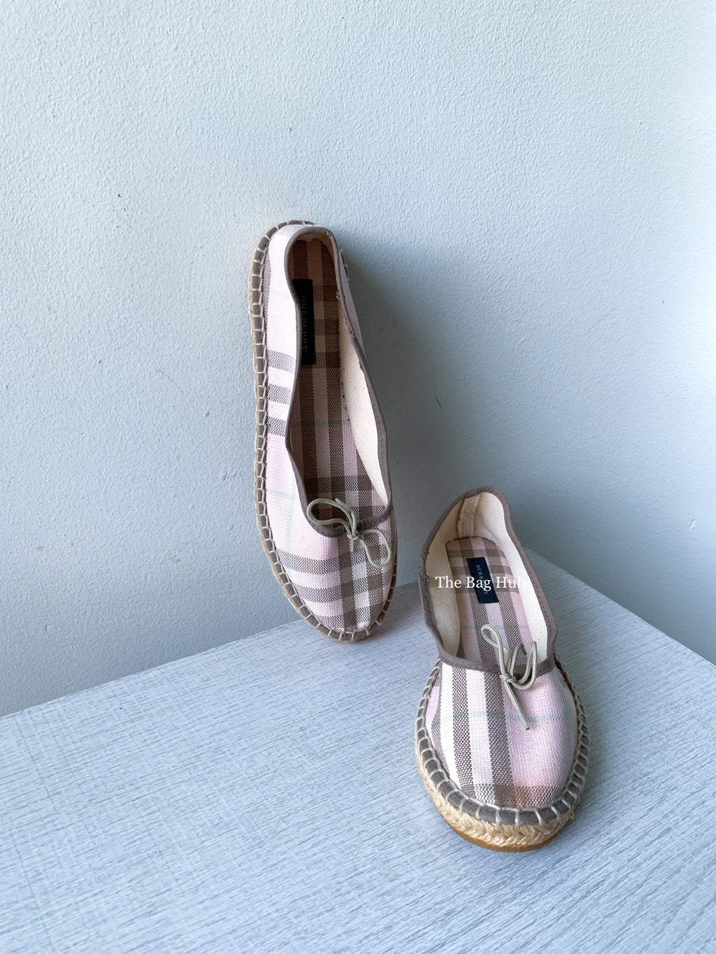 Burberry Pink Flats Size 38-1