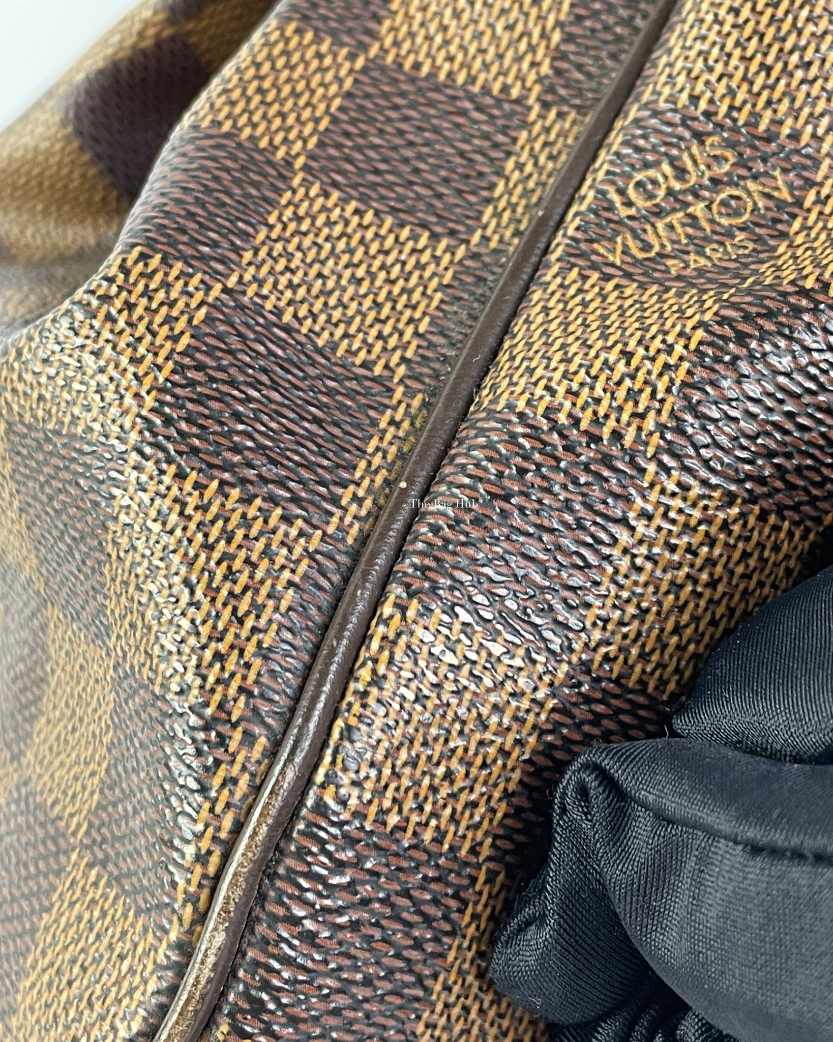 Louis Vuitton Damiere Ebene Canvas Trevi PM Bag-23
