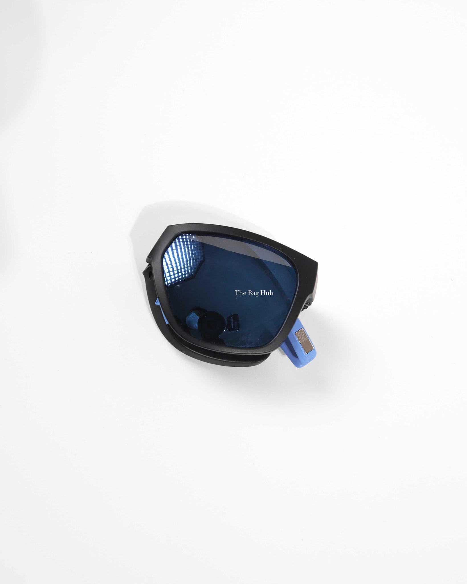 Louis Vuitton Men's Black Regatta Pliante Black Sunglasses Z0827W