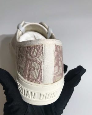 Dior 21U Powder Nude Oblique Embroidered Walk N' Dior Sneakers Size 36.5