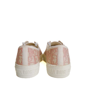 Dior 21U Powder Nude Oblique Embroidered Walk N' Dior Sneakers Size 36.5